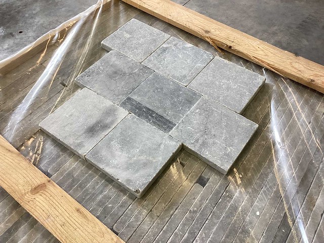 Natuursteen blauwe hardsteen 20x20x1 cm tegel 42,4 m² - afbeelding 7 van  9