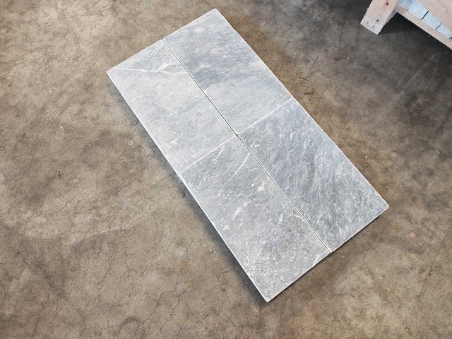 Natuursteen blauwe hardsteen 20x40x5 cm tegel 9,6 m² - afbeelding 9 van  9
