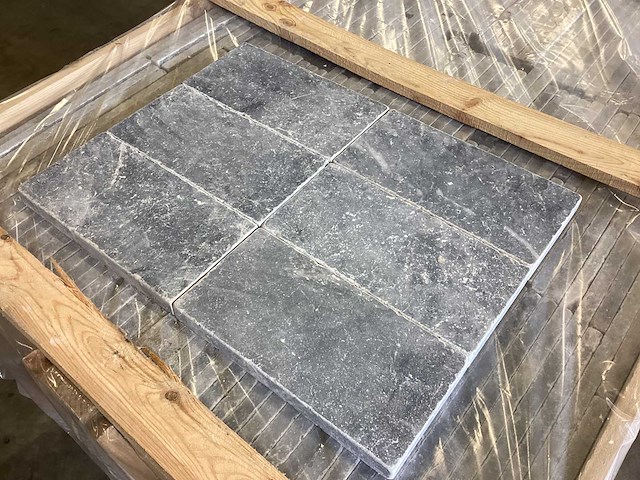 Natuursteen blauwe hardsteen 30x3xvrije lengte cm tegel 36,8 m² - afbeelding 8 van  9