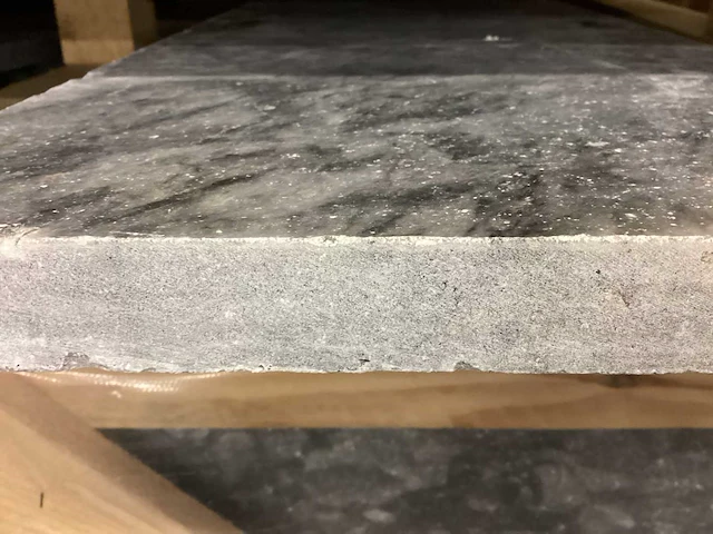 Natuursteen blauwe hardsteen 30x3xvrije lengte cm tegel 64,8 m² - afbeelding 7 van  9