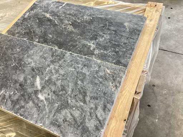 Natuursteen blauwe hardsteen 40x60x3 cm tegel 15,84 m² - afbeelding 4 van  6