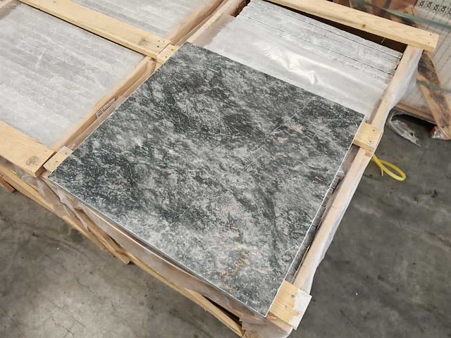 Natuursteen blauwe hardsteen 60x60x3 cm tegel 35,64 m² - afbeelding 1 van  7