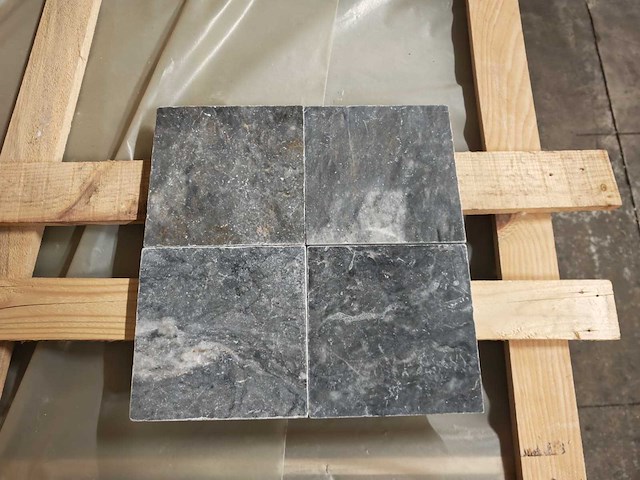 Natuursteen blauwe hardsteen honed 20x20x2 cm tegel 101,76 m² - afbeelding 8 van  9