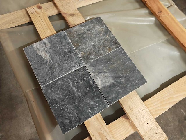 Natuursteen blauwe hardsteen honed 20x20x2 cm tegel 101,76 m² - afbeelding 2 van  9