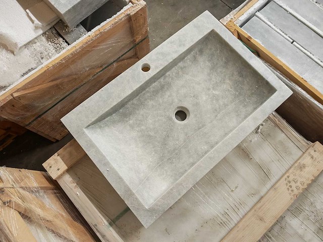Natuursteen grey marmer wastafel 70x46x10 cm - afbeelding 4 van  5