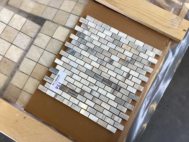 Natuursteen grijs/wit mix mozaïektegel 30x30 cm 9 m² - afbeelding 2 van  6