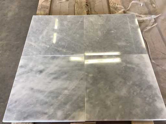 Natuursteen hardsteen blauw gepolijst 30,5x30,5 cm tegel 44 m² - afbeelding 4 van  6