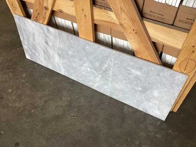 Natuursteen hardsteen blauw gepolijst 30,5x30,5 cm tegel 44 m² - afbeelding 3 van  18