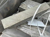 Natuursteen kandelaar boordsteen 4 pallet - afbeelding 6 van  7
