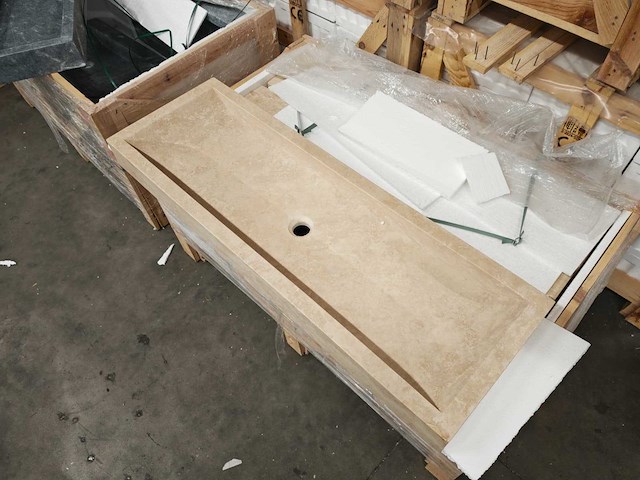 Natuursteen light travertin wastafel 120x40x10 cm - afbeelding 4 van  5