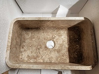 Natuursteen light travertin wastafel 76x46x26 cm - afbeelding 1 van  6