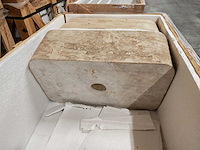 Natuursteen light travertin wastafel 76x46x26 cm - afbeelding 3 van  6