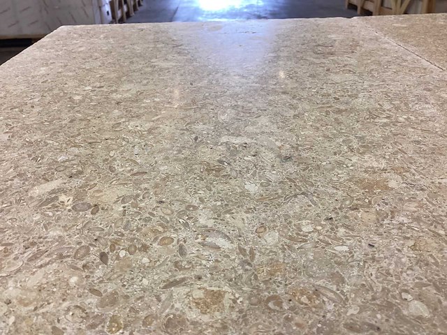 Natuursteen limestone beige 40,6x61 cm tegel 35,66 m² - afbeelding 5 van  17