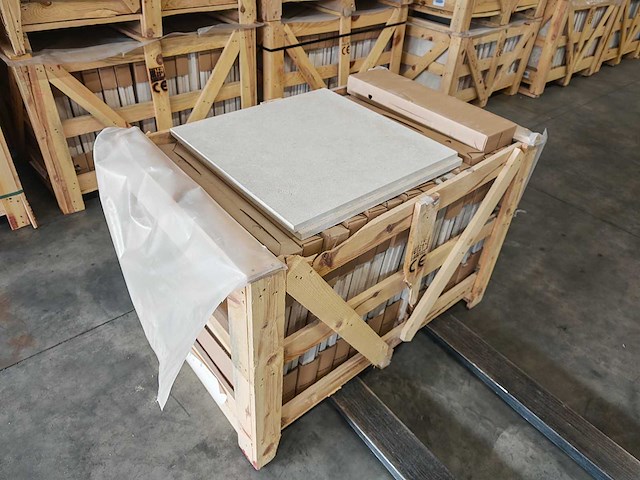 Natuursteen limestone beige mat 60x60x2 cm tegels 32,4 m² - afbeelding 6 van  6