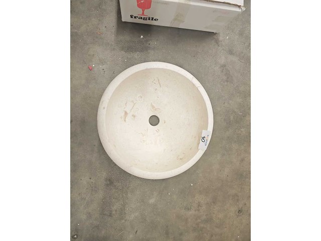Natuursteen limestone waskom 40,6x15 cm - afbeelding 5 van  6