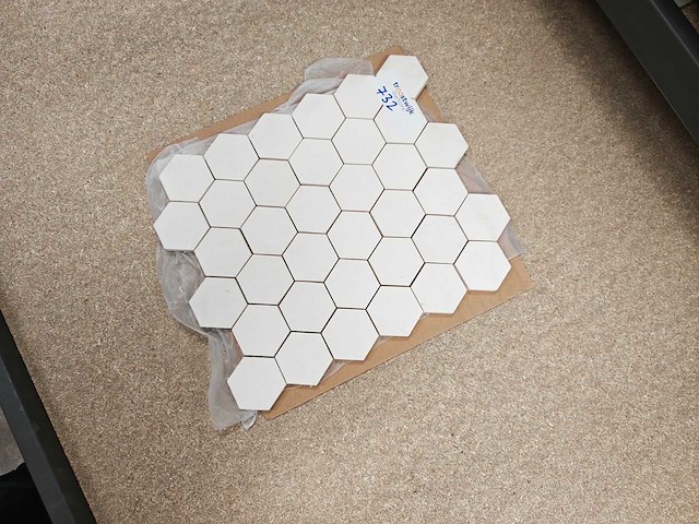 Natuursteen limestone wit hexagon 33x28 cm mozaïektegel 4,07 m² - afbeelding 5 van  7
