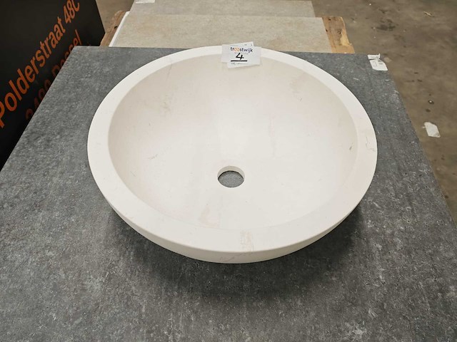 Natuursteen limestone wit waskom 40,6x15 cm - afbeelding 1 van  6