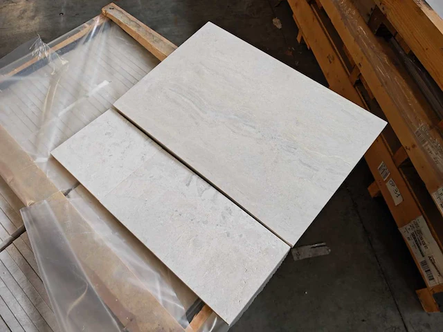 Natuursteen marmer beige getrommeld pattern tegel 25,83 m² - afbeelding 10 van  10