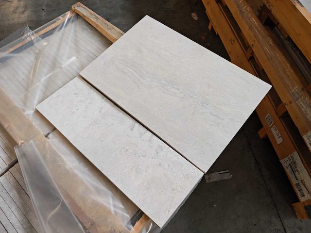 Natuursteen marmer beige getrommeld pattern tegel 25,83 m² - afbeelding 7 van  7