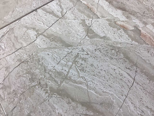 Natuursteen marmer beige gezoet 30,5x30,5 cm tegel 33,5 m² - afbeelding 3 van  15