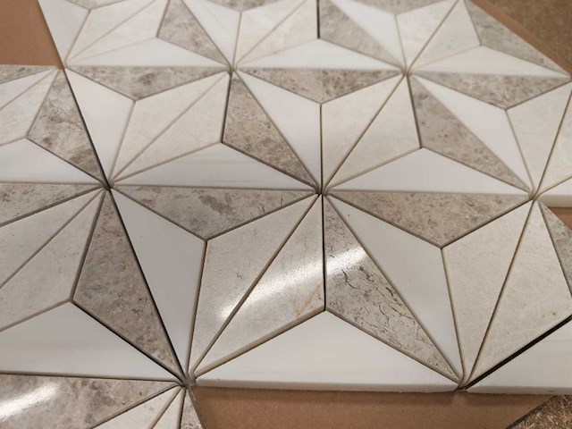 Natuursteen marmer beige mozaïektegel 31x36 cm 8 stuks - afbeelding 2 van  7
