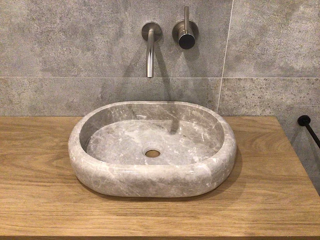 Natuursteen marmer beige oval wastafel 47x34x10 cm - afbeelding 2 van  4