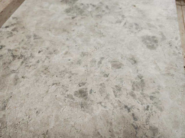 Natuursteen marmer beige/silver honed 30,5x61x1,2 cm tegels 53,58 m² - afbeelding 4 van  4