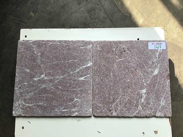 Natuursteen marmer bordeaux 30,5x30,5 cm tegels 37,94 m² - afbeelding 1 van  2