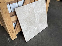 Natuursteen marmer cappucino gezoet 30,5x61 cm tegel 26 m² - afbeelding 5 van  6