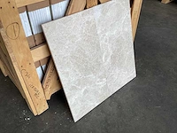 Natuursteen marmer cappucino gezoet 30,5x61 cm tegel 26 m² - afbeelding 11 van  15