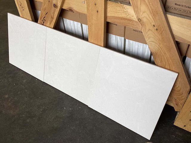 Natuursteen marmer champagne gepolijst 30,5x30,5 cm tegel 33 m² - afbeelding 8 van  13