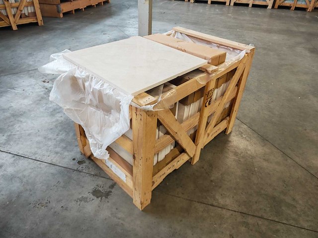 Natuursteen marmer creme gepolijst 60x60x2 cm tegels 16,2 m² - afbeelding 5 van  7