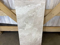 Natuursteen marmer creme gepolijst vloertegel 30x60x2 cm 56.16 m² - afbeelding 5 van  12
