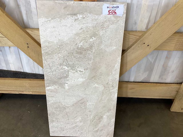 Natuursteen marmer creme gepolijst vloertegel 30x60x2 cm 56.16 m² - afbeelding 1 van  12