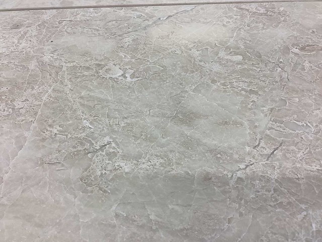 Natuursteen marmer creme gezoet 30,5x61 cm tegel 26 m² - afbeelding 4 van  14