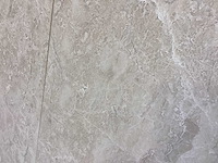 Natuursteen marmer creme gezoet 30,5x61 cm tegel 26 m² - afbeelding 11 van  14