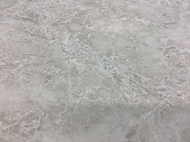 Natuursteen marmer creme gezoet 30,5x61 cm tegel 26 m² - afbeelding 3 van  10