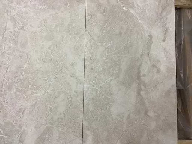 Natuursteen marmer creme gezoet 30,5x61 cm tegel 26 m² - afbeelding 2 van  17
