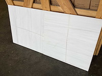 Natuursteen marmer dolomiti gezoet 45,7x45,7 cm tegel 35 m² - afbeelding 7 van  10
