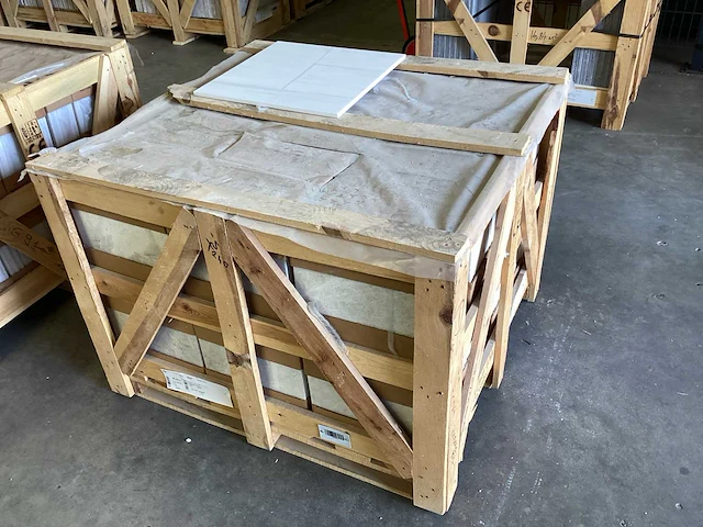 Natuursteen marmer dolomiti gezoet 45,7x45,7 cm tegel 35 m² - afbeelding 6 van  15