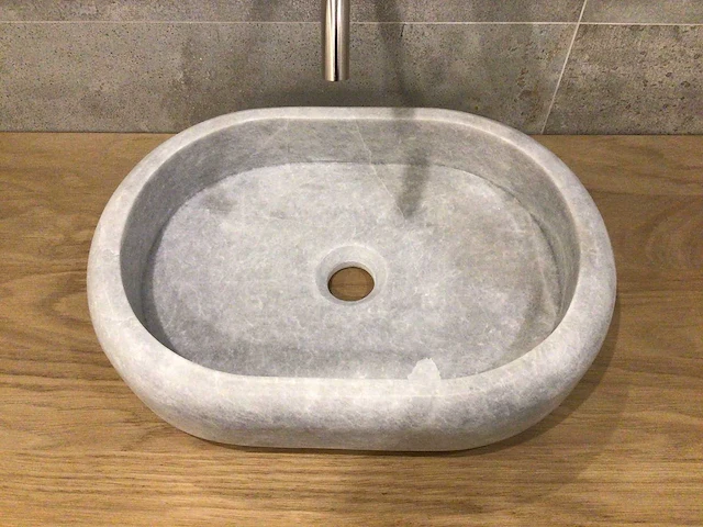Natuursteen marmer grey oval wastafel 47x34x10 cm - afbeelding 2 van  4