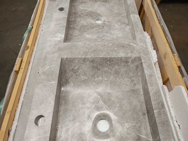 Natuursteen marmer grey/beige dubbele wastafel 120x46x10 cm - afbeelding 4 van  4