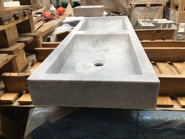 Natuursteen marmer grijs dubbele wastafel 120x40 cm - afbeelding 2 van  3
