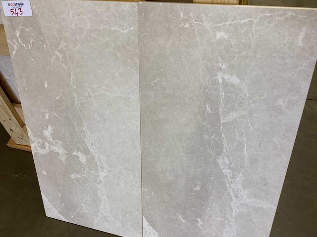 Natuursteen marmer grijs gezoet 30,5x61 cm tegel 80 m² - afbeelding 1 van  19