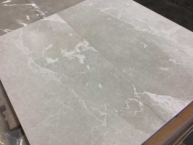 Natuursteen marmer grijs gezoet 30,5x61 cm tegel 80 m² - afbeelding 10 van  11