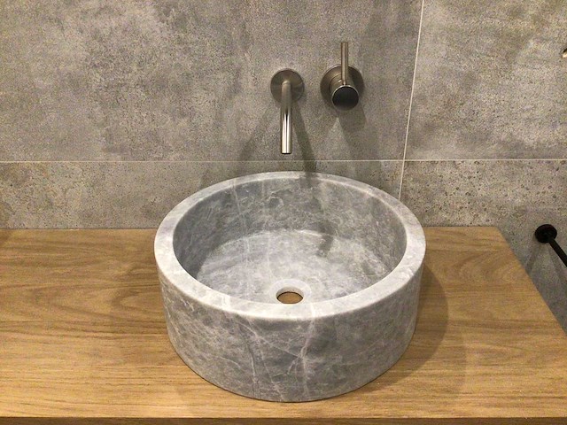 Natuursteen marmer grijs wastafel 40,6x15 cm - afbeelding 1 van  5