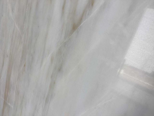 Natuursteen marmer wit calacatta gepolijst 30,5x61 cm tegel 50 m² - afbeelding 18 van  20