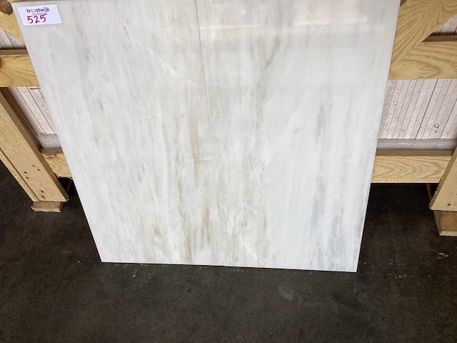 Natuursteen marmer wit calacatta gepolijst 30,5x61 cm tegel 50 m² - afbeelding 1 van  20