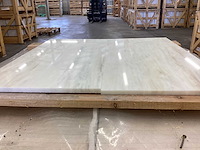 Natuursteen marmer wit calacatta gepolijst 30,5x61 cm tegel 50 m² - afbeelding 4 van  13