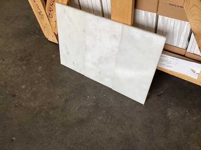 Natuursteen marmer wit gepolijst 15,2x30 cm tegel 30 m² - afbeelding 9 van  15